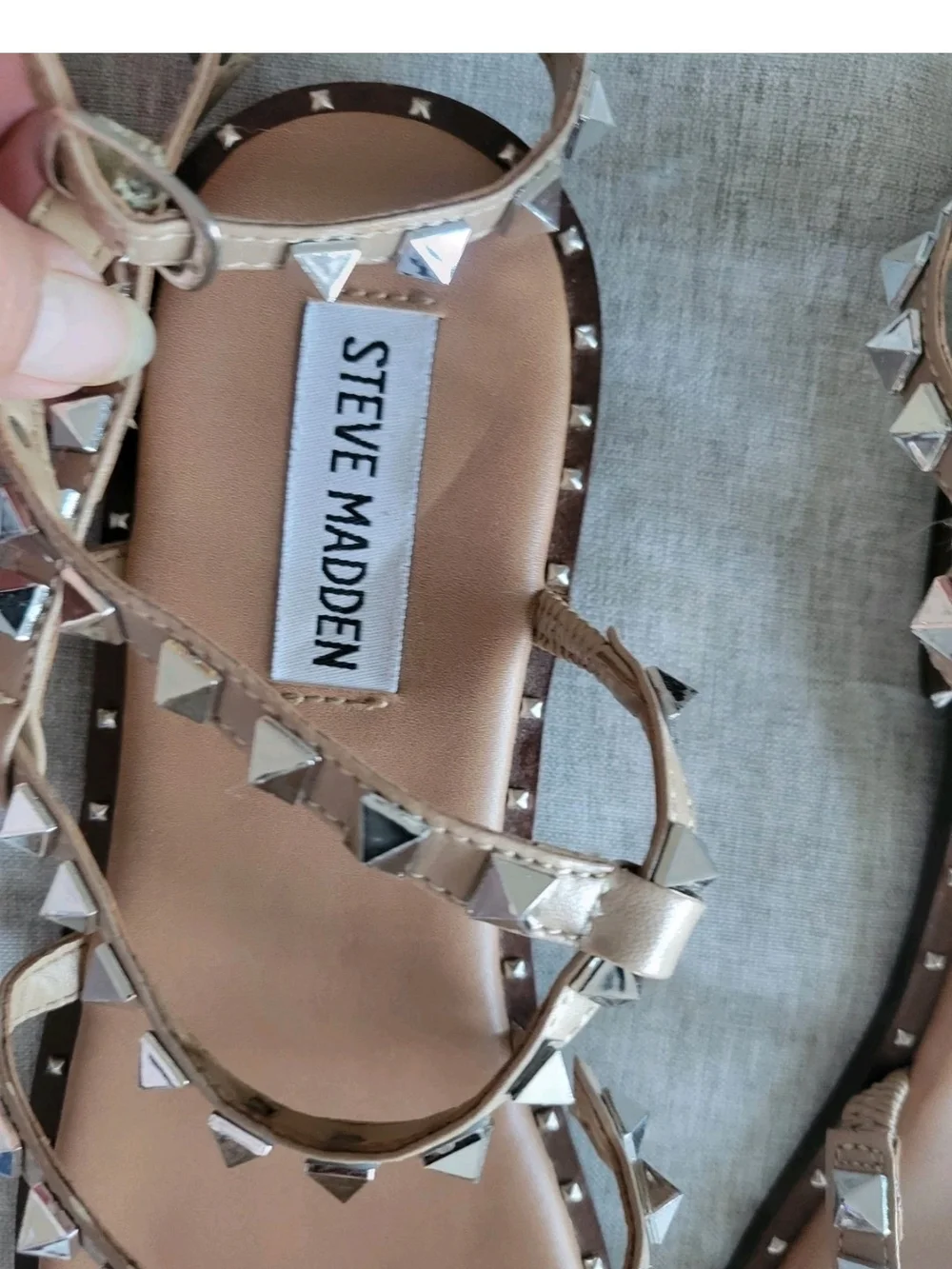 Steve Madden women's studded strappy Gladiator nude sandals 8.5